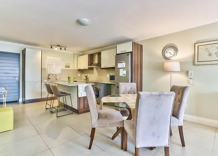 2 Bedroom Apartment In Century City 204Qs