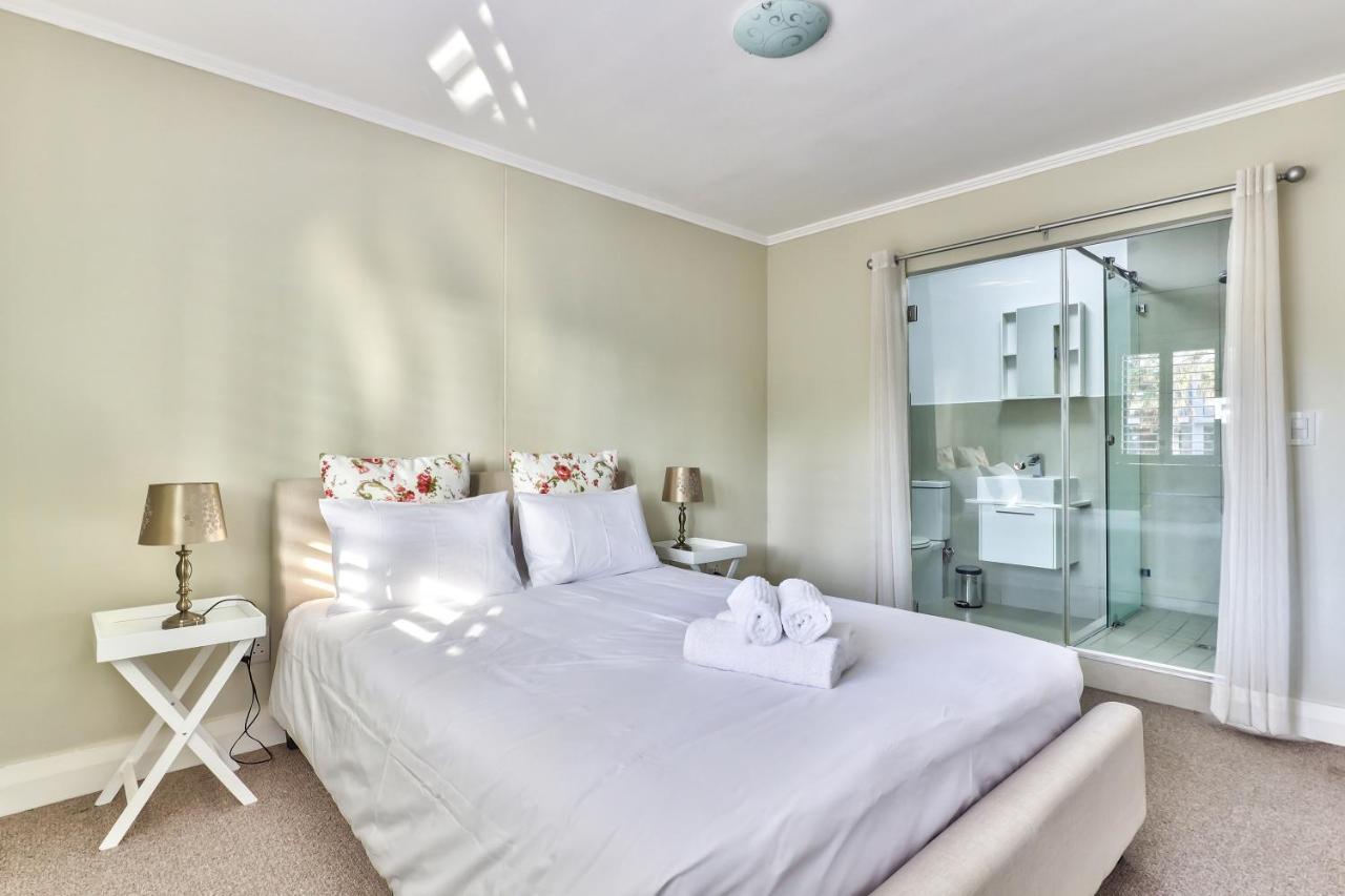 Apartment 2 Bedroom In Century 204qs *
