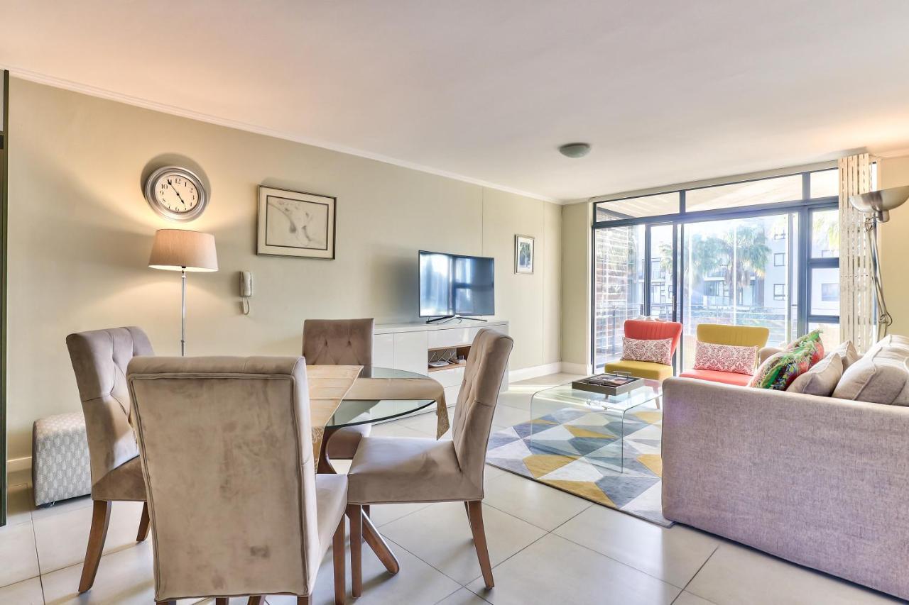 2 Bedroom In Century 204qs